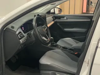 Volkswagen Lavida 2024 купить из Китая, цена 1 652 000 ₽ — Suifenhe Auto