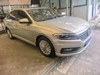 Volkswagen Lavida 2019 купить из Китая, цена 1 396 000 ₽ — Suifenhe Auto