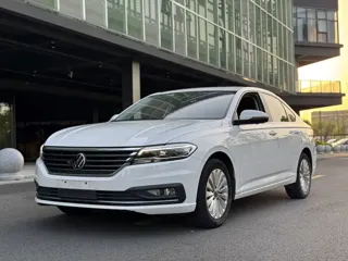Volkswagen Lavida 2021 купить из Китая, цена 1 223 000 ₽ — Suifenhe Auto