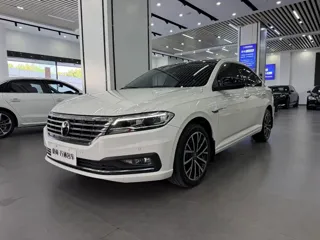 Volkswagen Lavida 2021 купить из Китая, цена 1 585 000 ₽ — Suifenhe Auto