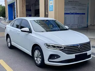 Volkswagen Lavida 2022 купить из Китая, цена 1 176 000 ₽ — Suifenhe Auto