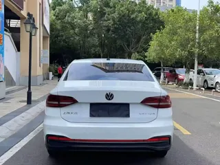 Volkswagen Lavida 2022 купить из Китая, цена 1 176 000 ₽ — Suifenhe Auto