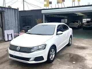 Volkswagen Lavida 2022 купить из Китая, цена 1 283 000 ₽ — Suifenhe Auto