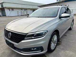 Volkswagen Lavida 2019 купить из Китая, цена 1 403 000 ₽ — Suifenhe Auto