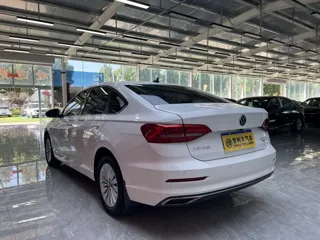 Volkswagen Lavida 2020 купить из Китая, цена 1 470 000 ₽ — Suifenhe Auto