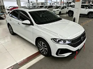 Volkswagen Lavida 2025 купить из Китая, цена 1 929 000 ₽ — Suifenhe Auto