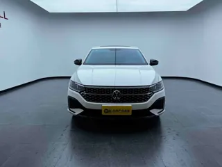 Volkswagen Lavida 2023 купить из Китая, цена 1 380 000 ₽ — Suifenhe Auto
