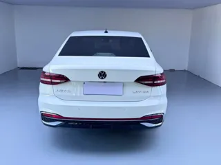 Volkswagen Lavida 2023 купить из Китая, цена 1 692 000 ₽ — Suifenhe Auto