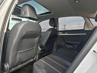 Volkswagen Lavida 2019 купить из Китая, цена 1 351 000 ₽ — Suifenhe Auto