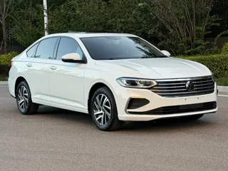 Volkswagen Lavida 2022 купить из Китая, цена 1 554 000 ₽ — Suifenhe Auto