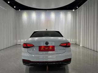 Volkswagen Lavida 2023 купить из Китая, цена 1 692 000 ₽ — Suifenhe Auto