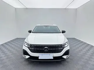 Volkswagen Lavida 2022 купить из Китая, цена 1 589 000 ₽ — Suifenhe Auto