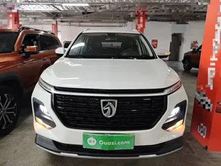 Baojun 530 2020 купить из Китая, цена 1 234 000 ₽ — Suifenhe Auto