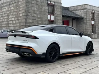 Changan UNI-V 2024 купить из Китая, цена 2 464 000 ₽ — Suifenhe Auto