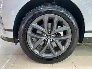 Land Rover Range Rover Velar 2024 купить из Китая, цена 6 590 000 ₽ — Suifenhe Auto