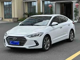 Hyundai Elantra 2018 купить из Китая, цена 1 342 000 ₽ — Suifenhe Auto