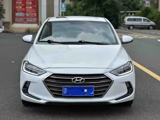 Hyundai Elantra 2018 купить из Китая, цена 1 342 000 ₽ — Suifenhe Auto