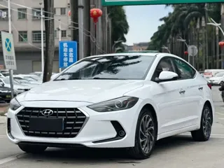 Hyundai Elantra 2019 купить из Китая, цена 1 265 000 ₽ — Suifenhe Auto