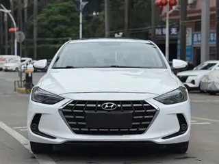 Hyundai Elantra 2019 купить из Китая, цена 1 265 000 ₽ — Suifenhe Auto