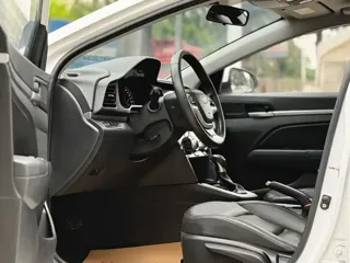 Hyundai Elantra 2019 купить из Китая, цена 1 265 000 ₽ — Suifenhe Auto