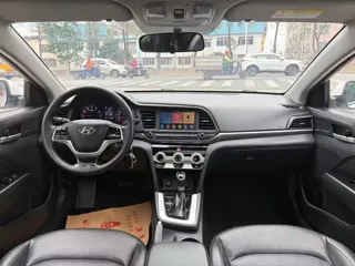 Hyundai Elantra 2019 купить из Китая, цена 1 265 000 ₽ — Suifenhe Auto