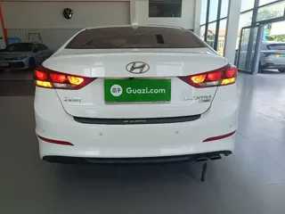 Hyundai Elantra 2018 купить из Китая, цена 1 181 000 ₽ — Suifenhe Auto