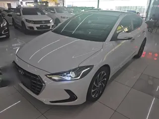 Hyundai Elantra 2020 купить из Китая, цена 1 282 000 ₽ — Suifenhe Auto