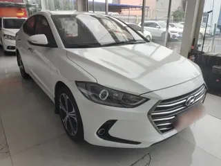 Hyundai Elantra 2019 купить из Китая, цена 1 280 000 ₽ — Suifenhe Auto