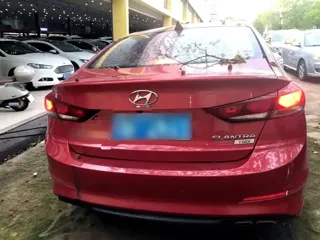 Hyundai Elantra 2018 купить из Китая, цена 1 173 000 ₽ — Suifenhe Auto