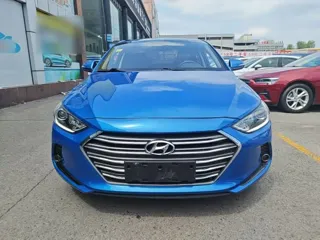 Hyundai Elantra 2018 купить из Китая, цена 1 163 000 ₽ — Suifenhe Auto