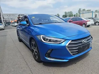 Hyundai Elantra 2018 купить из Китая, цена 1 163 000 ₽ — Suifenhe Auto