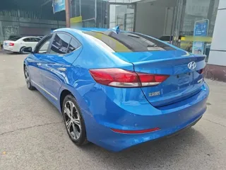 Hyundai Elantra 2018 купить из Китая, цена 1 163 000 ₽ — Suifenhe Auto