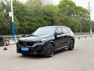 BMW X1 M35Li 2025