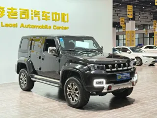 Beijing Off-Road BJ40 2024 купить из Китая, цена 3 309 000 ₽ — Suifenhe Auto