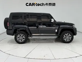 Beijing Off-Road BJ40 2024 купить из Китая, цена 3 290 000 ₽ — Suifenhe Auto