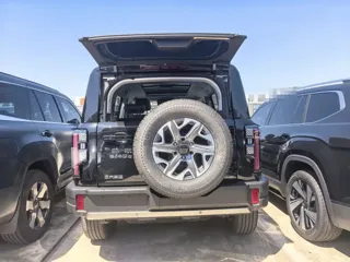 Beijing Off-Road BJ40 2025 купить из Китая, цена 3 895 000 ₽ — Suifenhe Auto