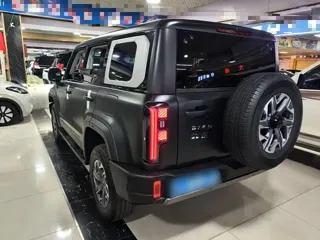Beijing Off-Road BJ40 2024 купить из Китая, цена 3 926 000 ₽ — Suifenhe Auto