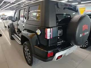 Beijing Off-Road BJ40 2025 купить из Китая, цена 3 437 000 ₽ — Suifenhe Auto