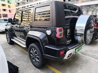 Beijing Off-Road BJ40 2024 купить из Китая, цена 3 233 000 ₽ — Suifenhe Auto