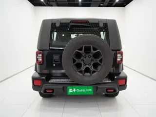 Beijing Off-Road BJ40 2024 купить из Китая, цена 3 804 000 ₽ — Suifenhe Auto