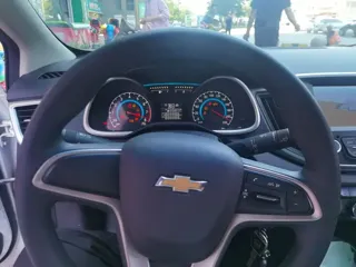 Chevrolet Cavalier 2019 купить из Китая, цена 1 131 000 ₽ — Suifenhe Auto