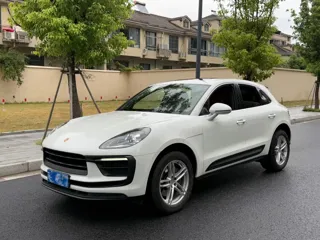Porsche Macan 2024 купить из Китая, цена 7 680 000 ₽ — Suifenhe Auto