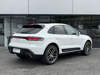 Porsche Macan 2025 купить из Китая, цена 10 029 000 ₽ — Suifenhe Auto
