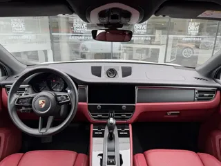Porsche Macan 2025 купить из Китая, цена 10 029 000 ₽ — Suifenhe Auto