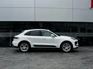 Porsche Macan 2025 купить из Китая, цена 9 780 000 ₽ — Suifenhe Auto
