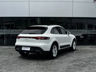 Porsche Macan 2025 купить из Китая, цена 9 780 000 ₽ — Suifenhe Auto