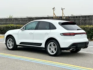 Porsche Macan 2024 купить из Китая, цена 7 084 000 ₽ — Suifenhe Auto