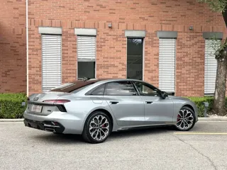 Audi A6L 2026 купить из Китая, цена 8 742 000 ₽ — Suifenhe Auto