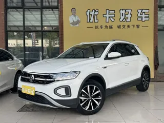 Volkswagen T-ROC 2023 купить из Китая, цена 2 082 000 ₽ — Suifenhe Auto