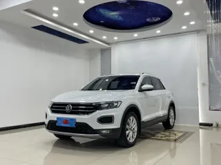 Volkswagen T-ROC 2022 купить из Китая, цена 1 727 000 ₽ — Suifenhe Auto